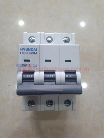 MCB HYUNDAI 3P 10A 6kA ( HGD63M )