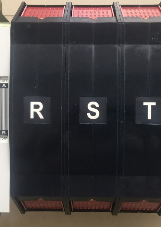  Bộ chuyển nguồn ATS VITZRO 4P 1600A ( B60160WN )