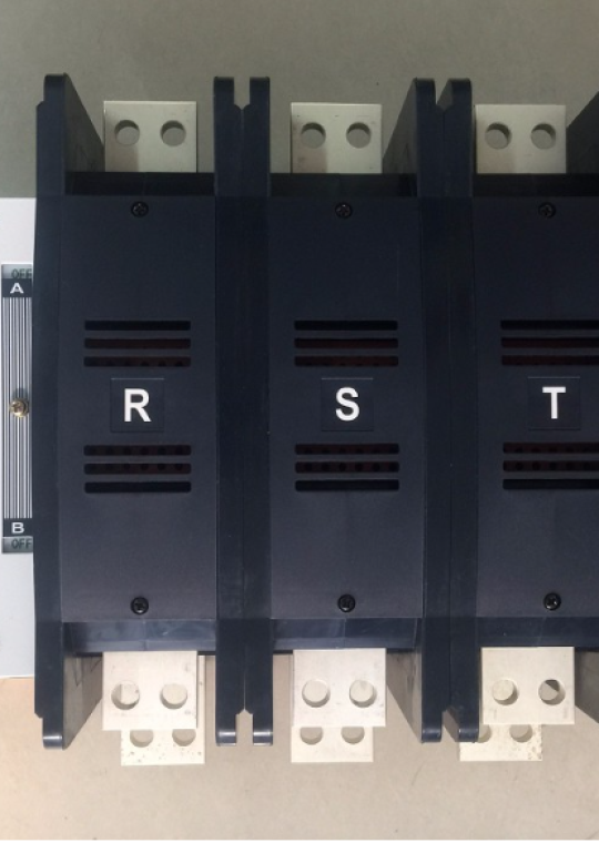  Bộ chuyển nguồn ATS VITZRO 4P 800A ( B60080WN )