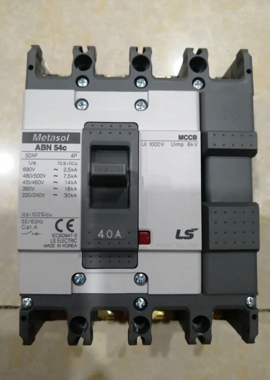 MCCB LS 4P 40A 18kA ( ABN54c )