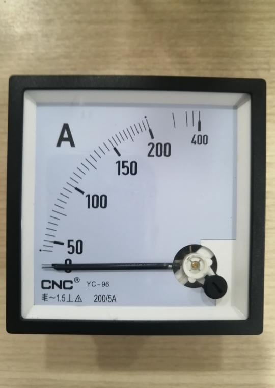 Đồng hồ Ampe CNC 200/5A size: 96x96 ( YC-96 )