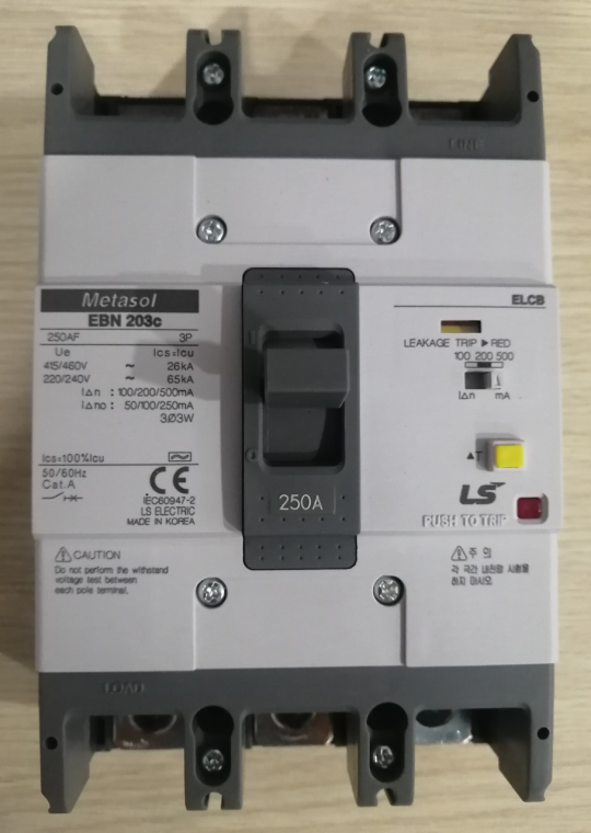 ELCB LS 3P 250A 26kA 30mA hoặc 1.2.500mA ( EBN203c )