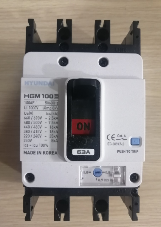 MCCB HYUNDAI 3P 63A 16kA ( HGM100E-F )