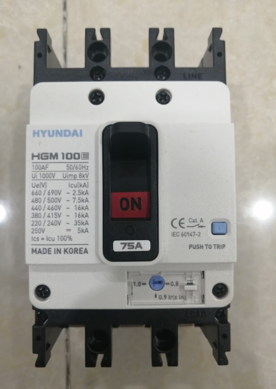 MCCB HYUNDAI 3P 75A 16kA ( HGM100E-F )
