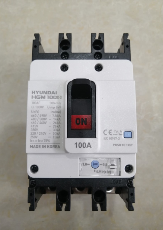 MCCB HYUNDAI 3P 100A 26kA ( HGM100H-F )