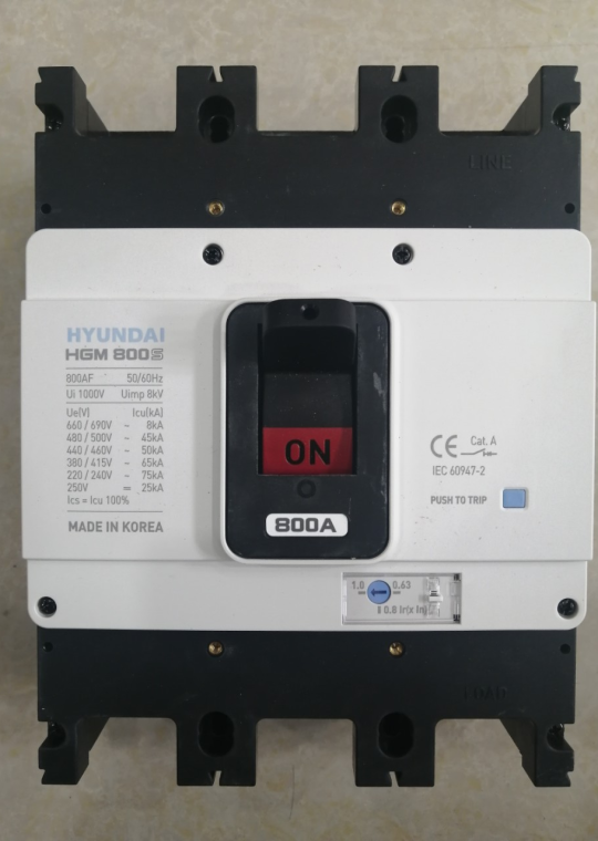 MCCB HYUNDAI 3P 800A 65kA ( HGM800S-F )