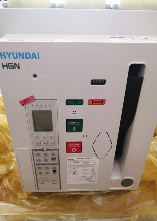 ACB HYUNDAI 3P 1600A 85kA loại cố định ( HGN16A3H )