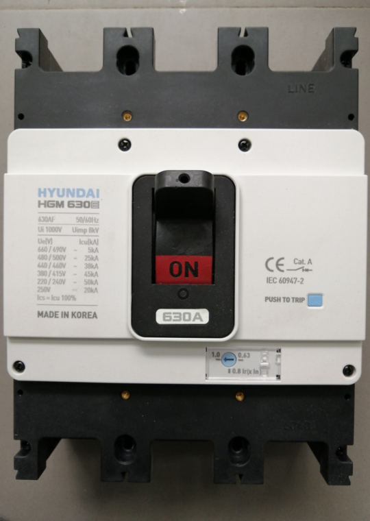 MCCB HYUNDAI 3P 630A 45kA ( HGM630E-F )