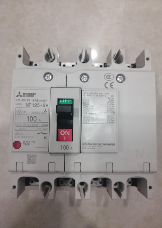 MCCB MITSUBISHI 4P 100A 30kA ( NF125-SV )
