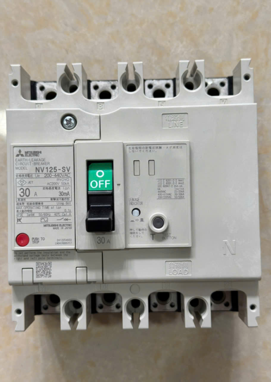 ELCB MITSUBISHI 4P 30A 30kA 30mA hoặc 1.2.500mA ( NV125-SV )