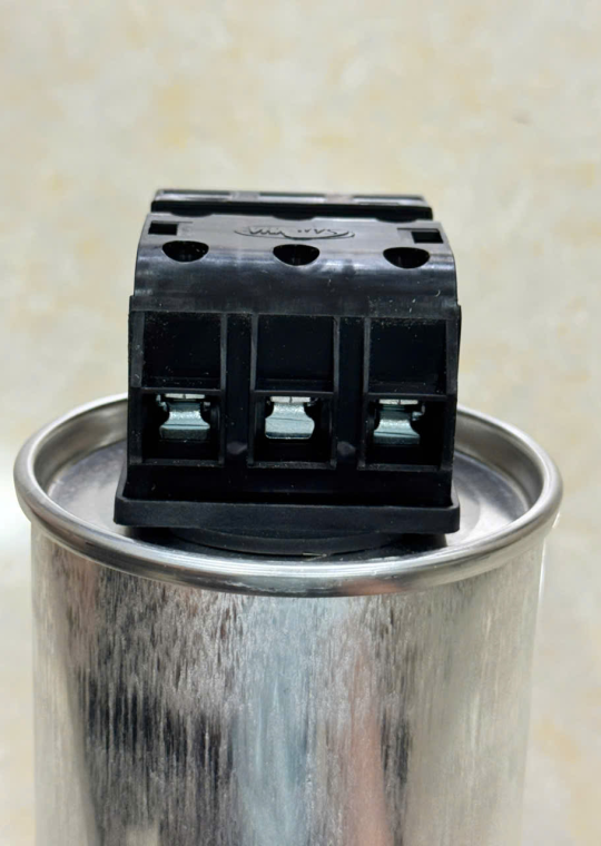 Tụ bù khô SAMWHA 3P 5KVAr 440V ( RMC-4450050KT )