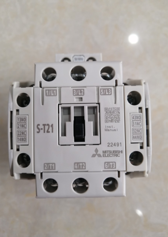 CONTACTOR MITSUBISHI 3P 23A ( S-T21 )