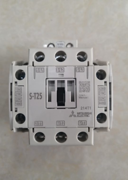 CONTACTOR MITSUBISHI 3P 30A ( S-T25 )