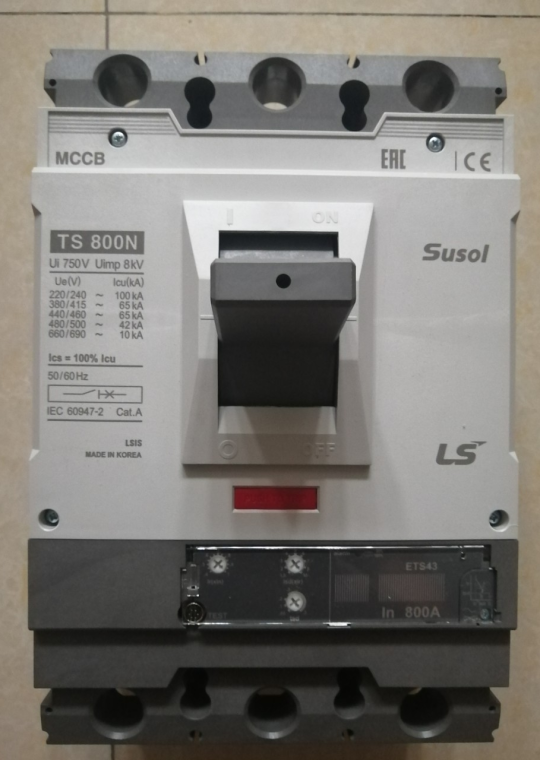MCCB LS 3P 800A 65kA chỉnh dòng điện tử 13 bước từ 0.4~1.0 x In ( TS800N ETS43 )