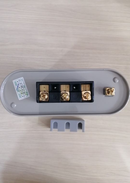 Tụ bù dầu SAMWHA 3P 20KVAr 415V ( SMS-4150200KT )