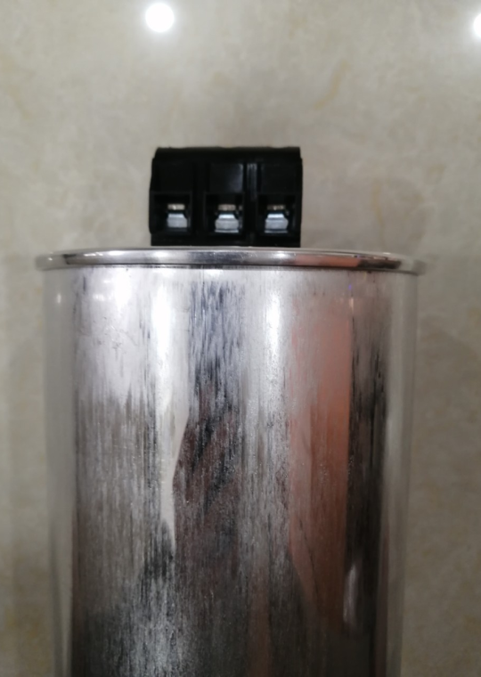 Tụ bù khô SAMWHA 3P 30KVAr 440V ( RMC-4450300KT )