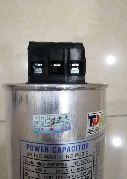 Tụ bù khô SAMWHA 1P 5KVAr 230V ( RMC-235050KS )