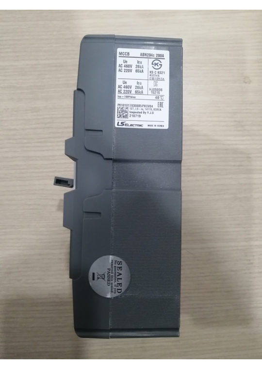 MCCB LS 4P 200A 30kA ( ABN204c )