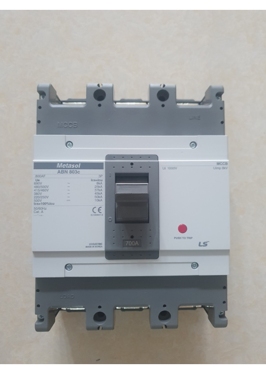 MCCB LS 3P 700A 45kA ( ABN803c )