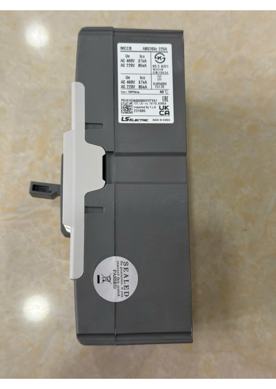 MCCB LS 3P 225A 42kA ( ABS203c )