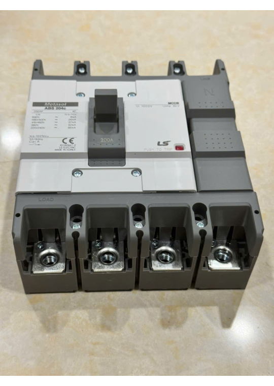 MCCB LS 4P 200A 42kA ( ABS204c )