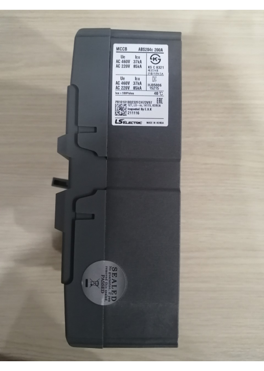 MCCB LS 4P 200A 42kA ( ABS204c )