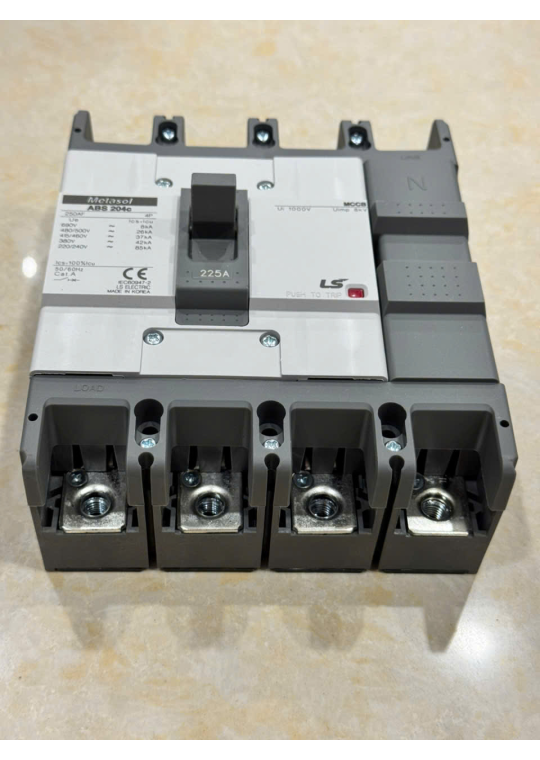 MCCB LS 4P 225A 42kA ( ABS204c )