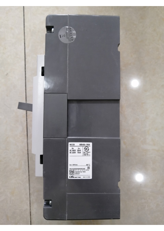 MCCB LS 3P 350A 65kA ( ABS403c )