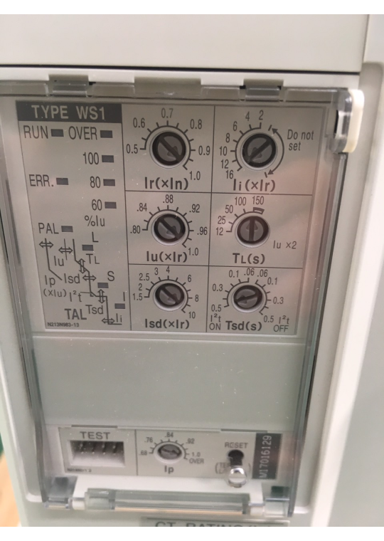 ACB MITSUBISHI 3P 1600A 65kA loại cố định ( AE1600-SW )