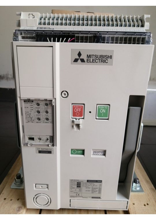 ACB MITSUBISHI 3P 2000A 65kA loại cố định ( AE2000-SWA )
