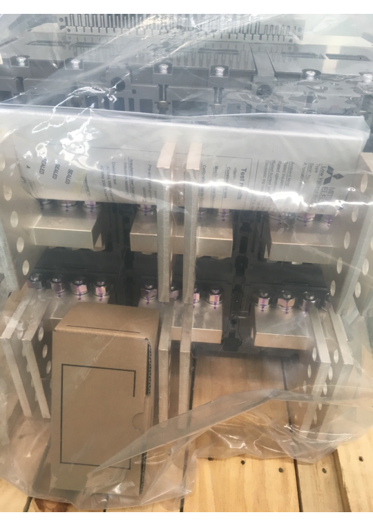 ACB MITSUBISHI 3P 4000A 85kA/100kA loại cố định ( AE4000-SWA )