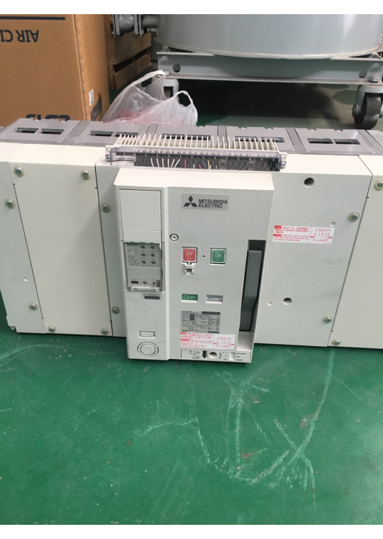 ACB MITSUBISHI 3P 5000A 130kA loại cố định ( AE5000-SW )