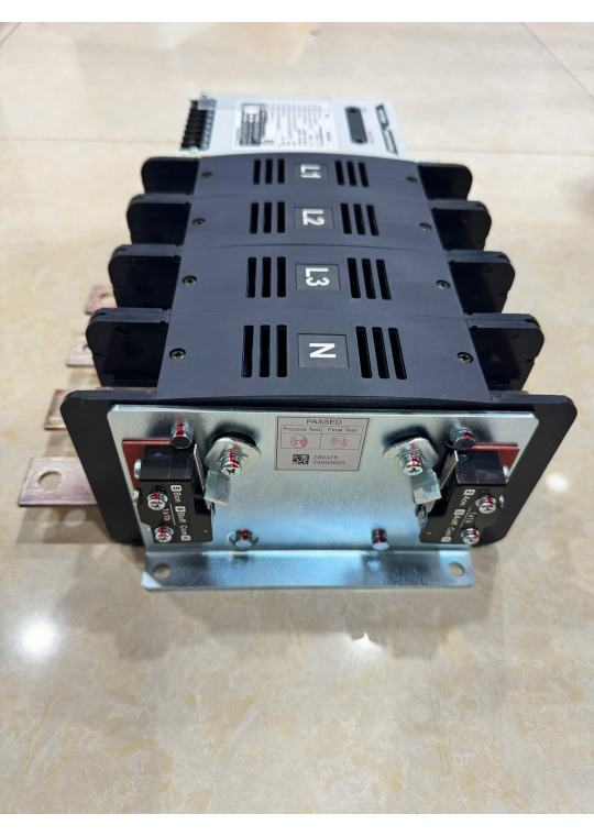 Bộ chuyển nguồn ATS VITZRO VAT-64WN 4P 400A ( B60040WN )