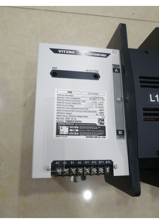  Bộ chuyển nguồn ATS VITZRO VAT-610WN 4P 1000A ( B60100WN )