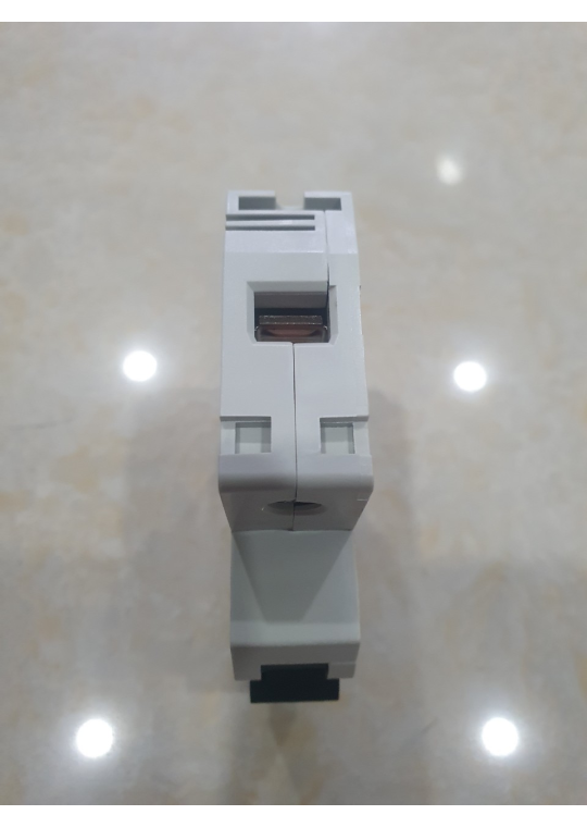 MCB MITSUBISHI 1P 16A 6kA ( BH-D6 )