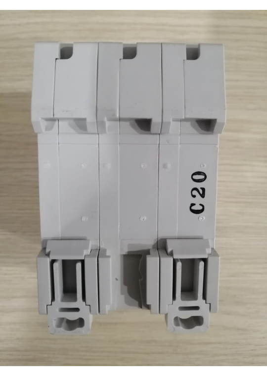 MCB MITSUBISHI 3P 20A 6kA ( BH-D6 )