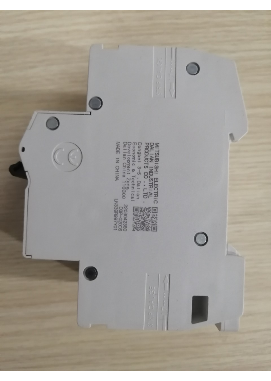 MCB MITSUBISHI 3P 20A 6kA ( BH-D6 )