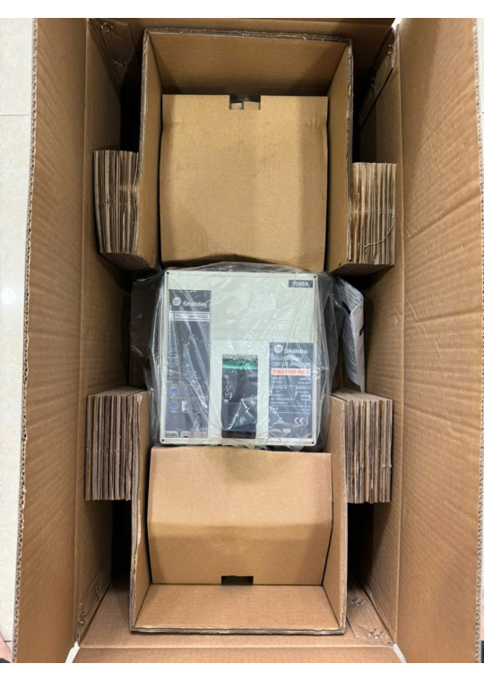 MCCB SHIHLIN 3P 1000A 70kA chỉnh dòng điện tử 0.4~1.0*In ( BMA1000-RED )