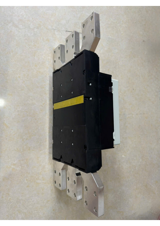 MCCB SHIHLIN 3P 1600A 70kA chỉnh dòng điện tử 0.4~1.0*In ( BMA1600-RED )