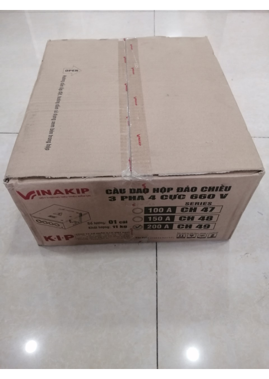 Cầu dao hộp VINAKIP 3 pha 4 cực 200A 660V - Đảo Chiều ( CDH3P4C2N 200A )