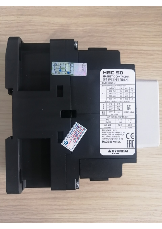 CONTACTOR HYUNDAI 3P 50A ( HGC50 )