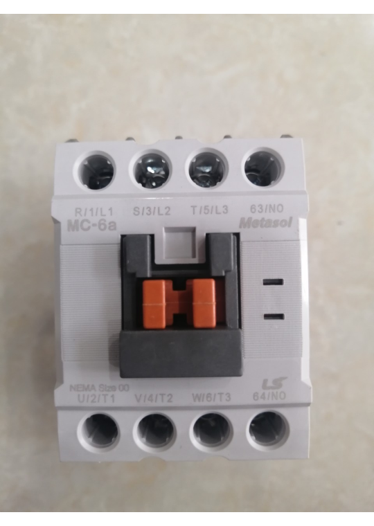 CONTACTOR LS 3P 6A ( MC-6a )