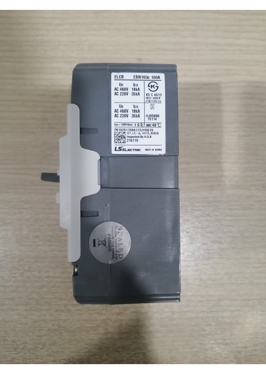 ELCB LS 3P 100A 18kA 30mA hoặc 1.2.500mA ( EBN103c )