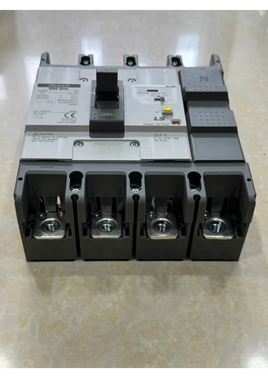 ELCB LS 4P 200A 37kA 30mA hoặc 1.2.500mA ( EBS204c )