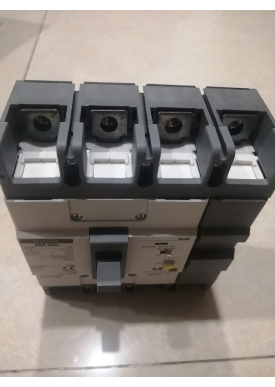 ELCB LS 4P 225A 37kA 30mA hoặc 1.2.500mA ( EBS204c )