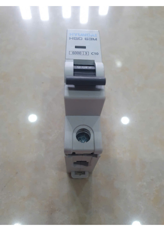 MCB HYUNDAI 1P 10A 6kA ( HGD63M )