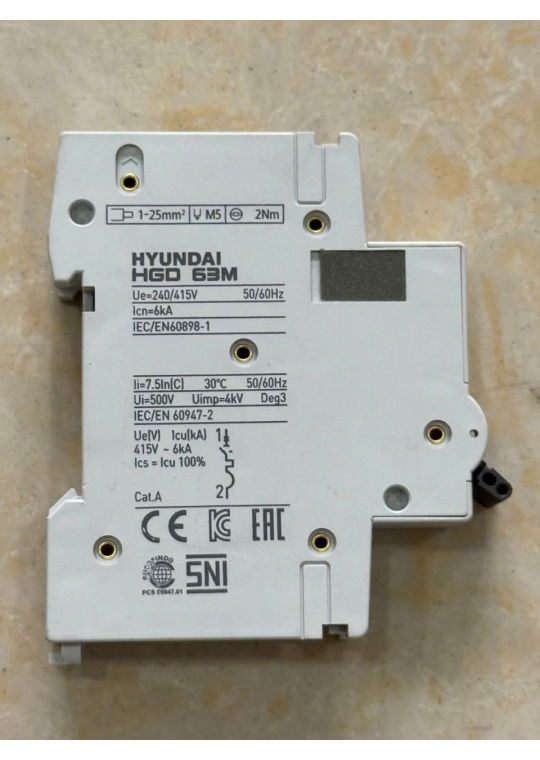 MCB HYUNDAI 1P 32A 6kA ( HGD63M )