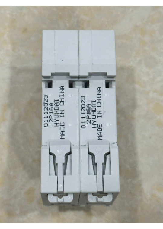 MCB HYUNDAI 2P 16A 6kA ( HGD63M )