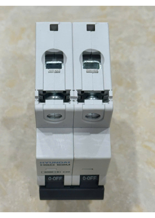 MCB HYUNDAI 2P 20A 6kA ( HGD63M )