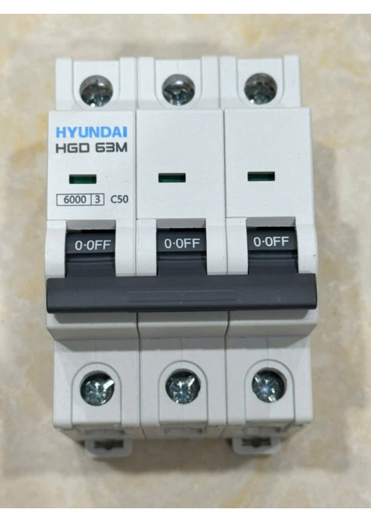 MCB HYUNDAI 3P 50A 6kA ( HGD63M )